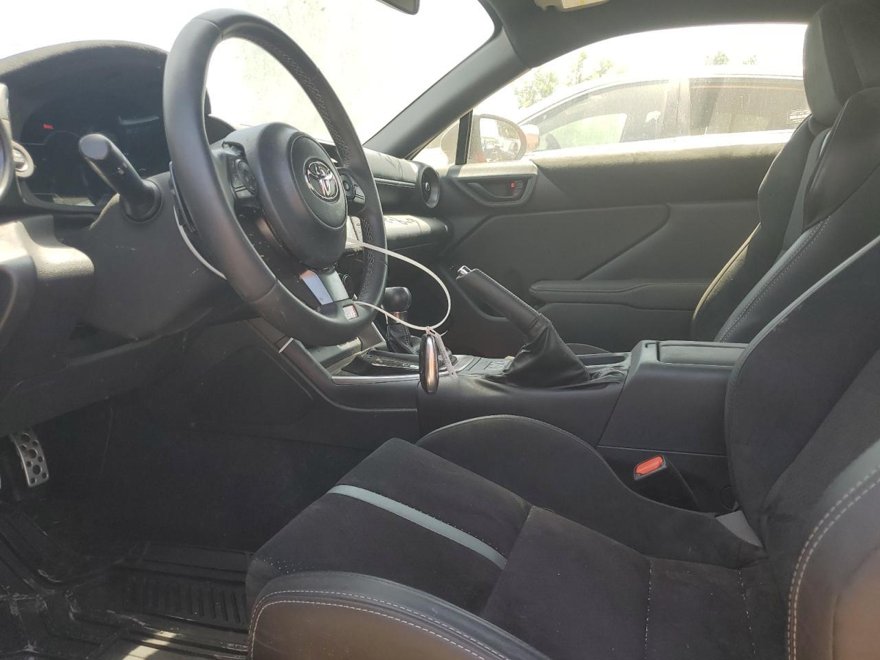 2024 TOYOTA GR 86