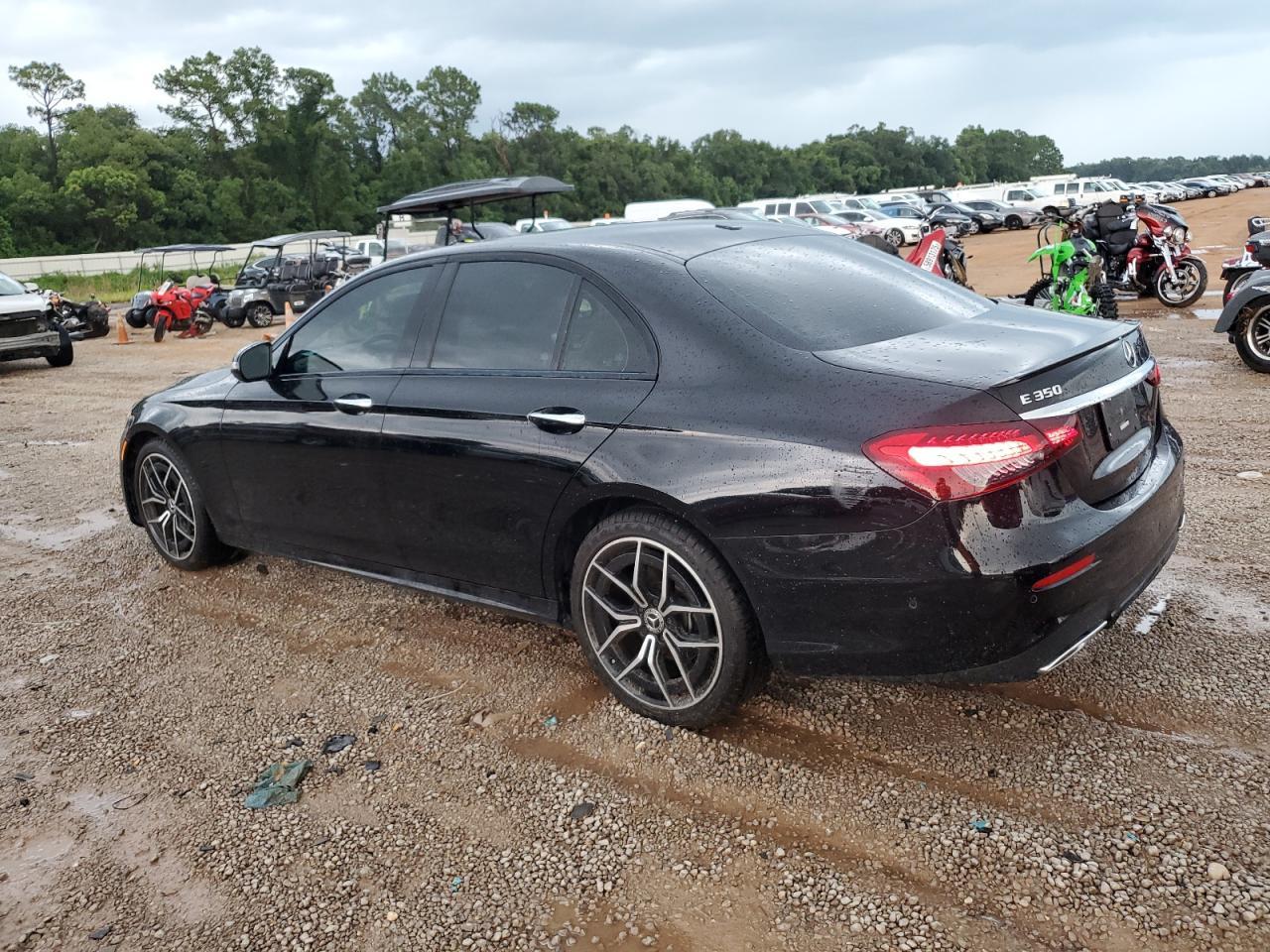 2022 MERCEDES-BENZ E-Class