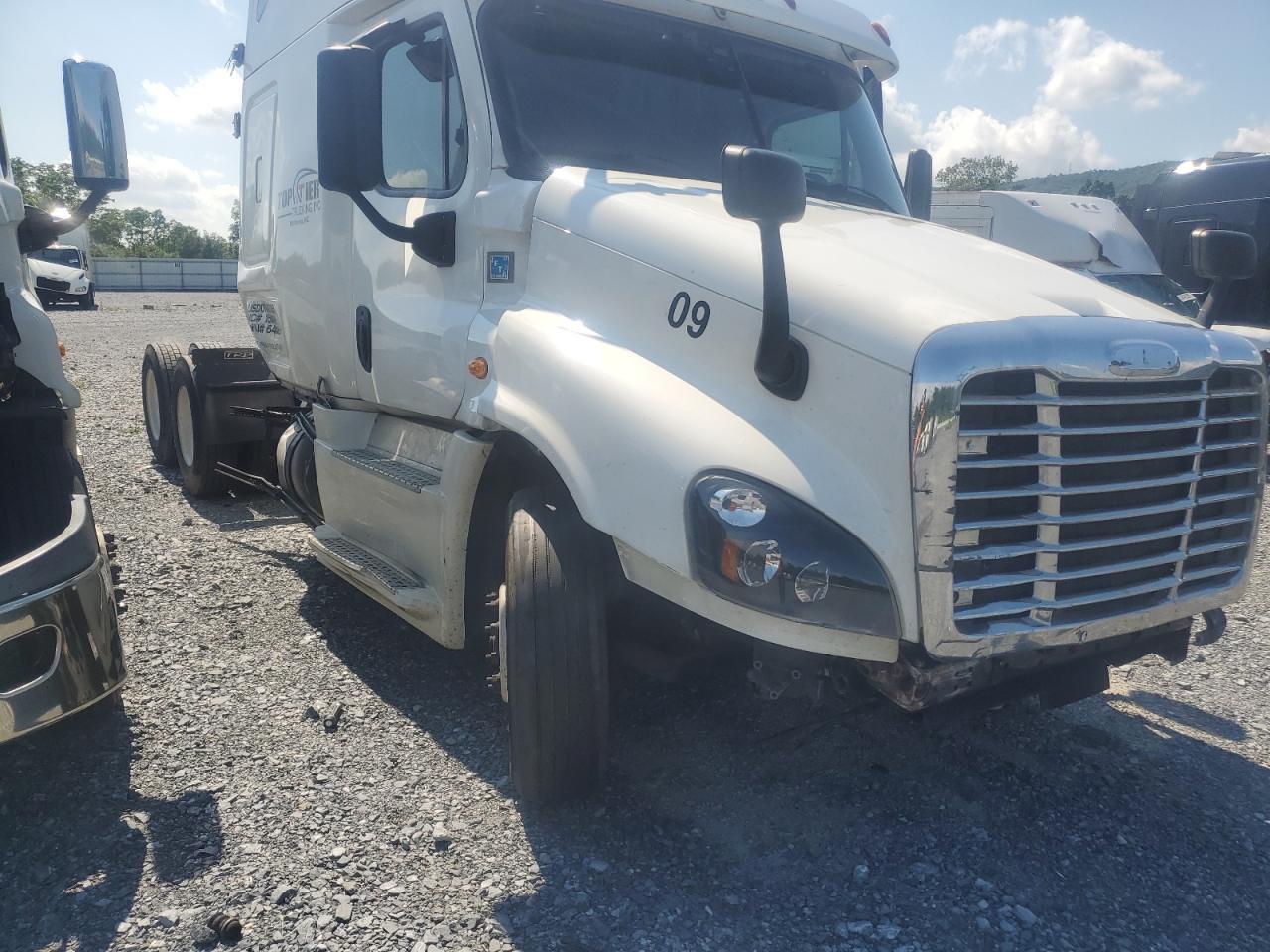 2018 FREIGHTLINER CASCADIA 125