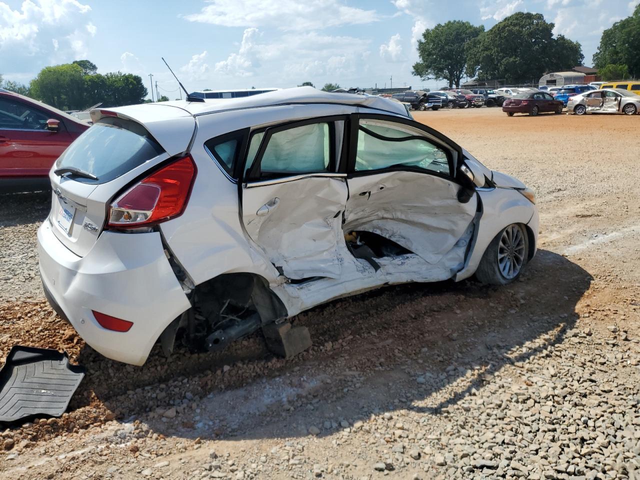2017 FORD Fiesta