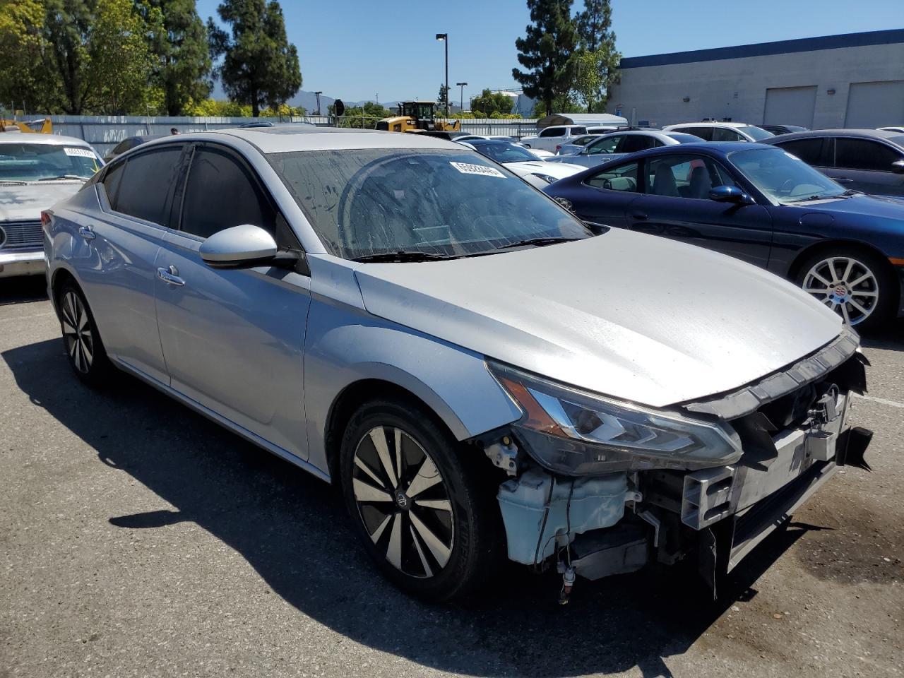 2019 NISSAN ALTIMA