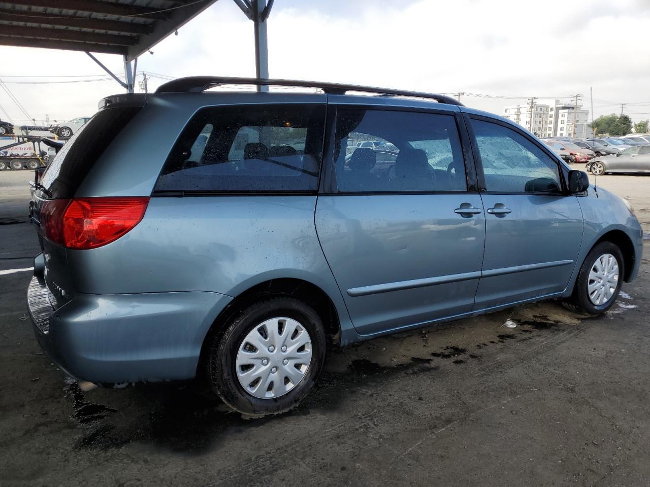 2008 TOYOTA SIENNA