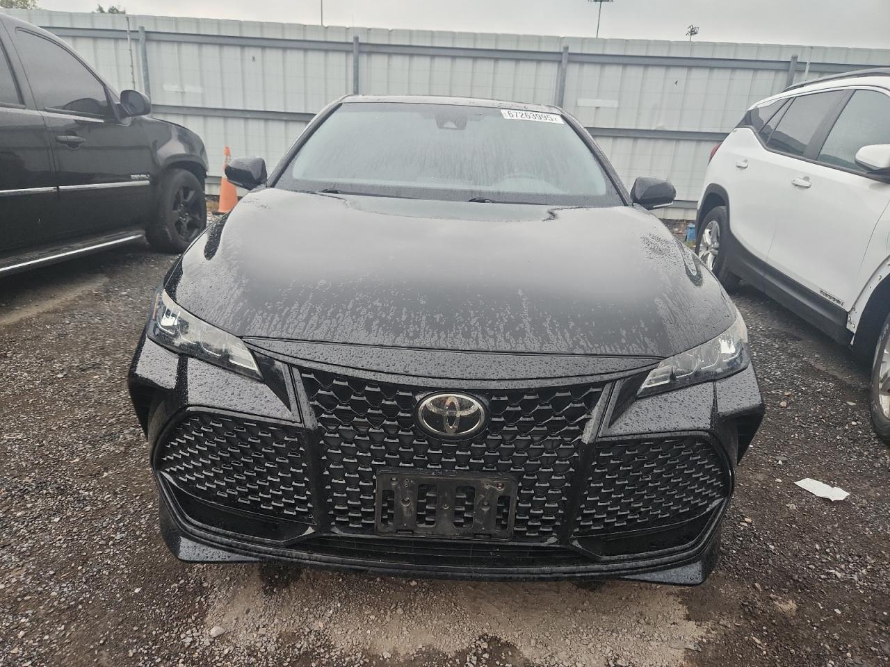 2019 TOYOTA Avalon