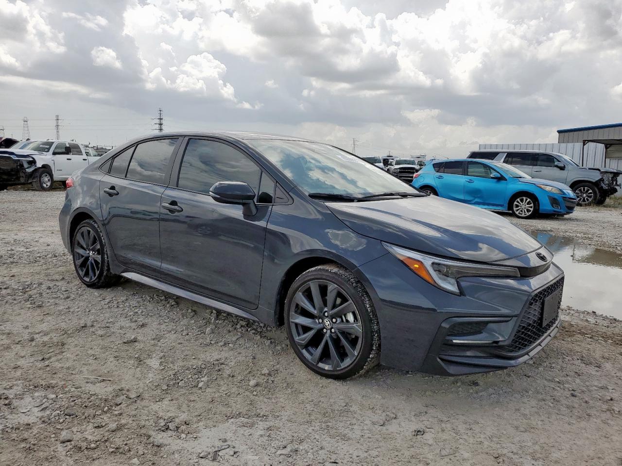 2024 TOYOTA COROLLA