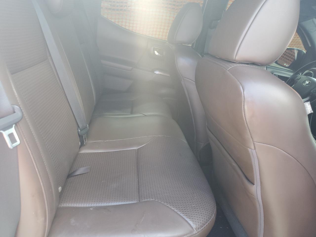 2016 TOYOTA TACOMA