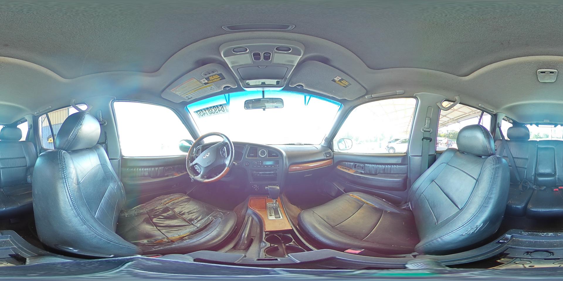 2002 INFINITI QX4
