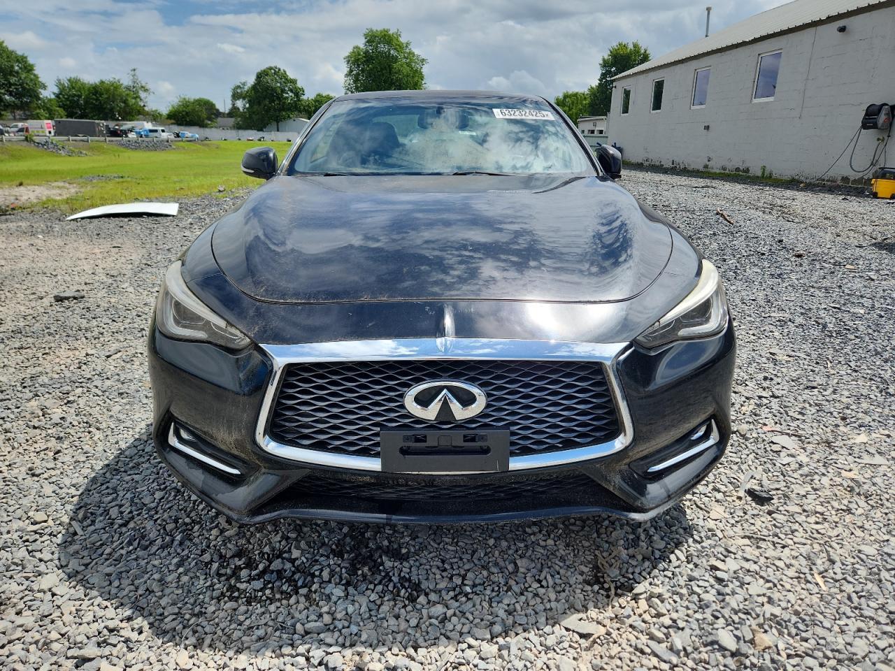 2017 INFINITI Q60