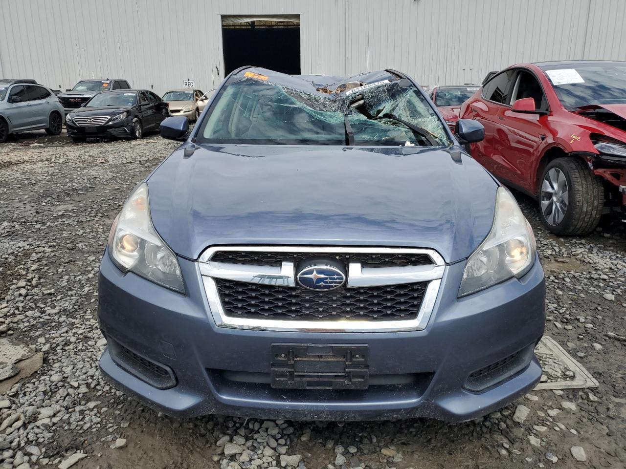 2013 SUBARU Legacy
