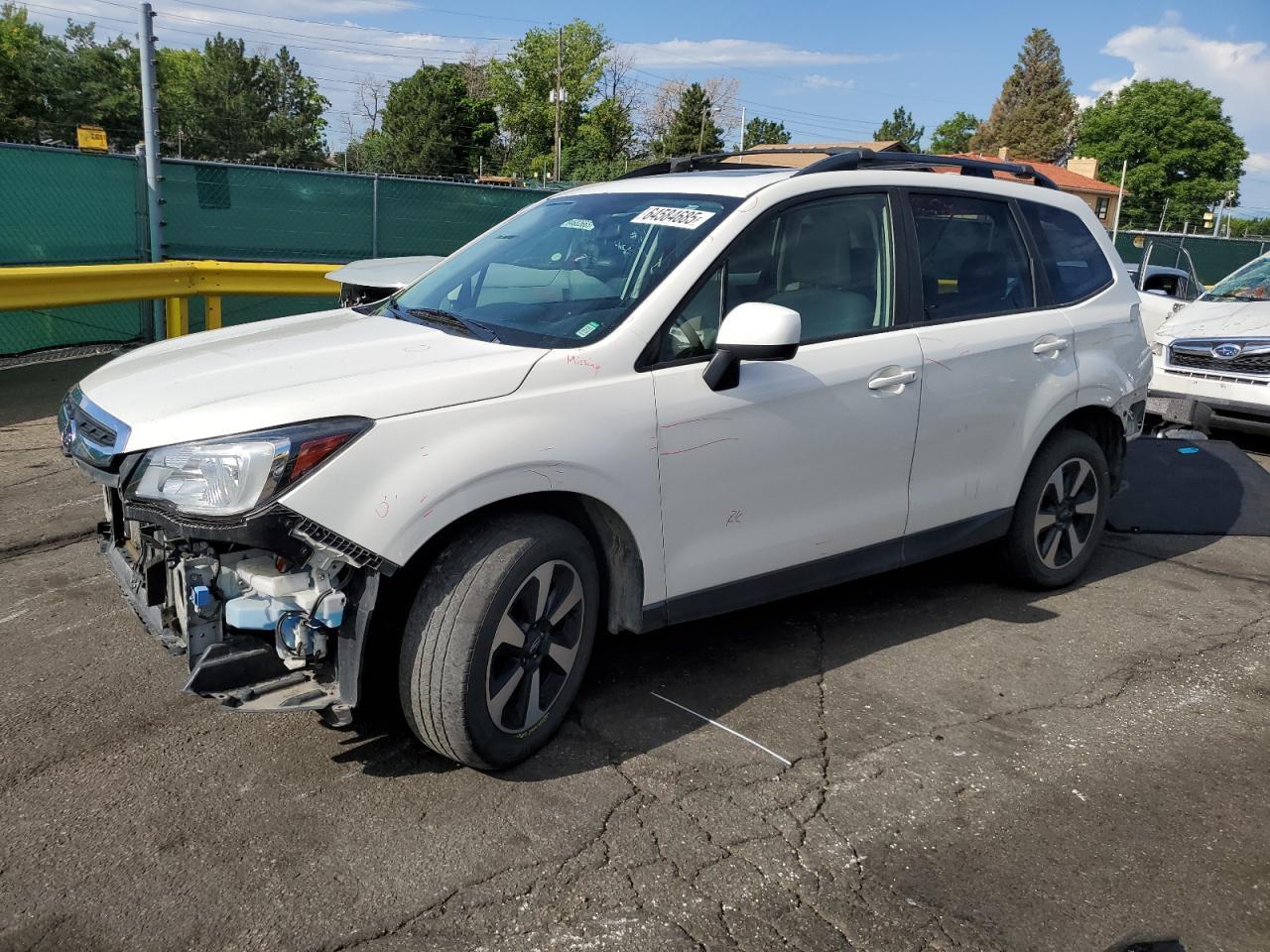 2017 SUBARU FORESTER