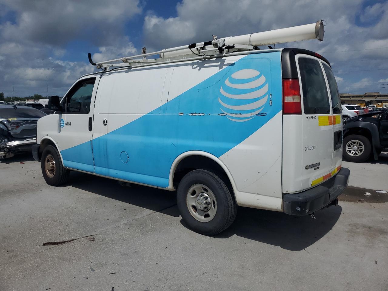2012 CHEVROLET EXPRESS 2500