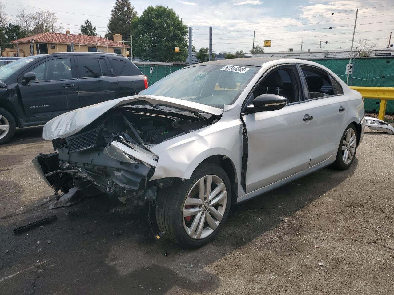 2013 VOLKSWAGEN JETTA