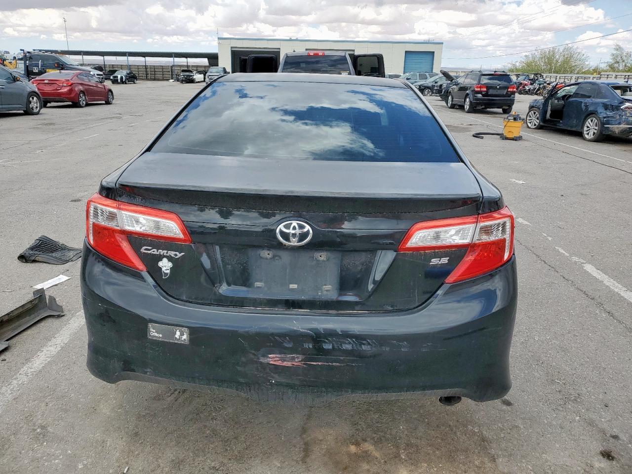 2013 TOYOTA CAMRY