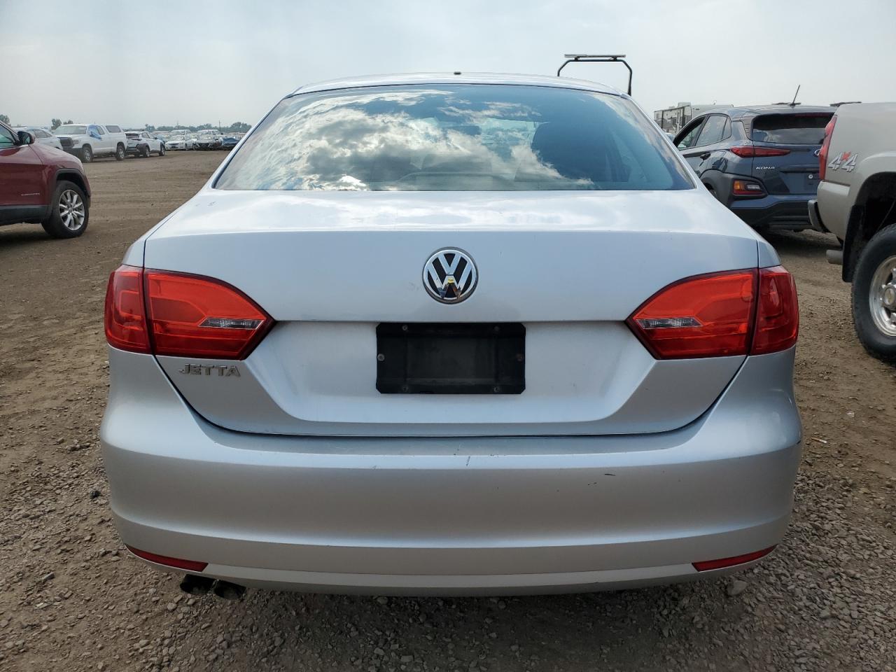 2012 VOLKSWAGEN JETTA