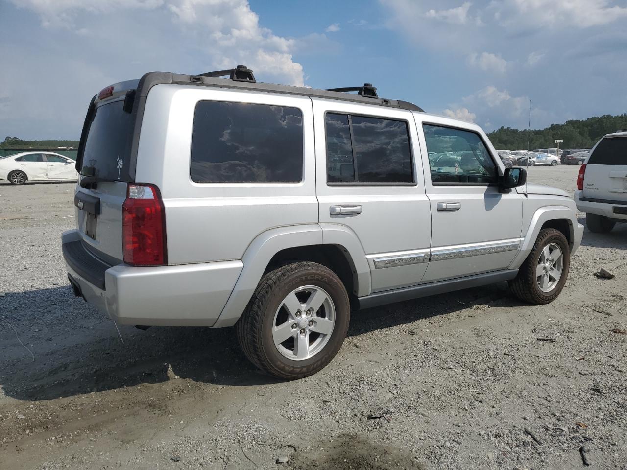 2008 JEEP Commander