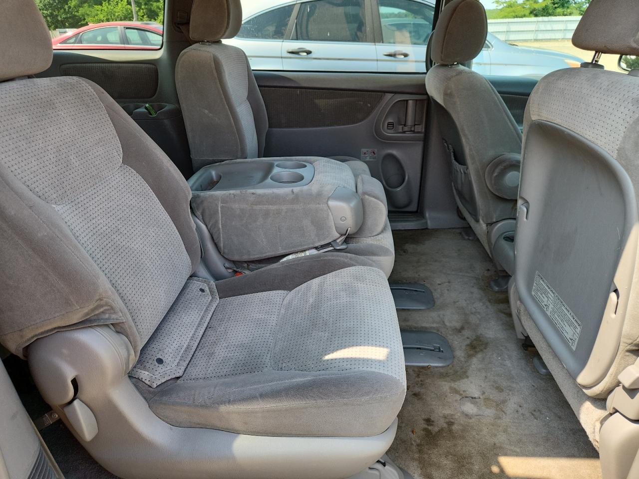 2008 TOYOTA SIENNA