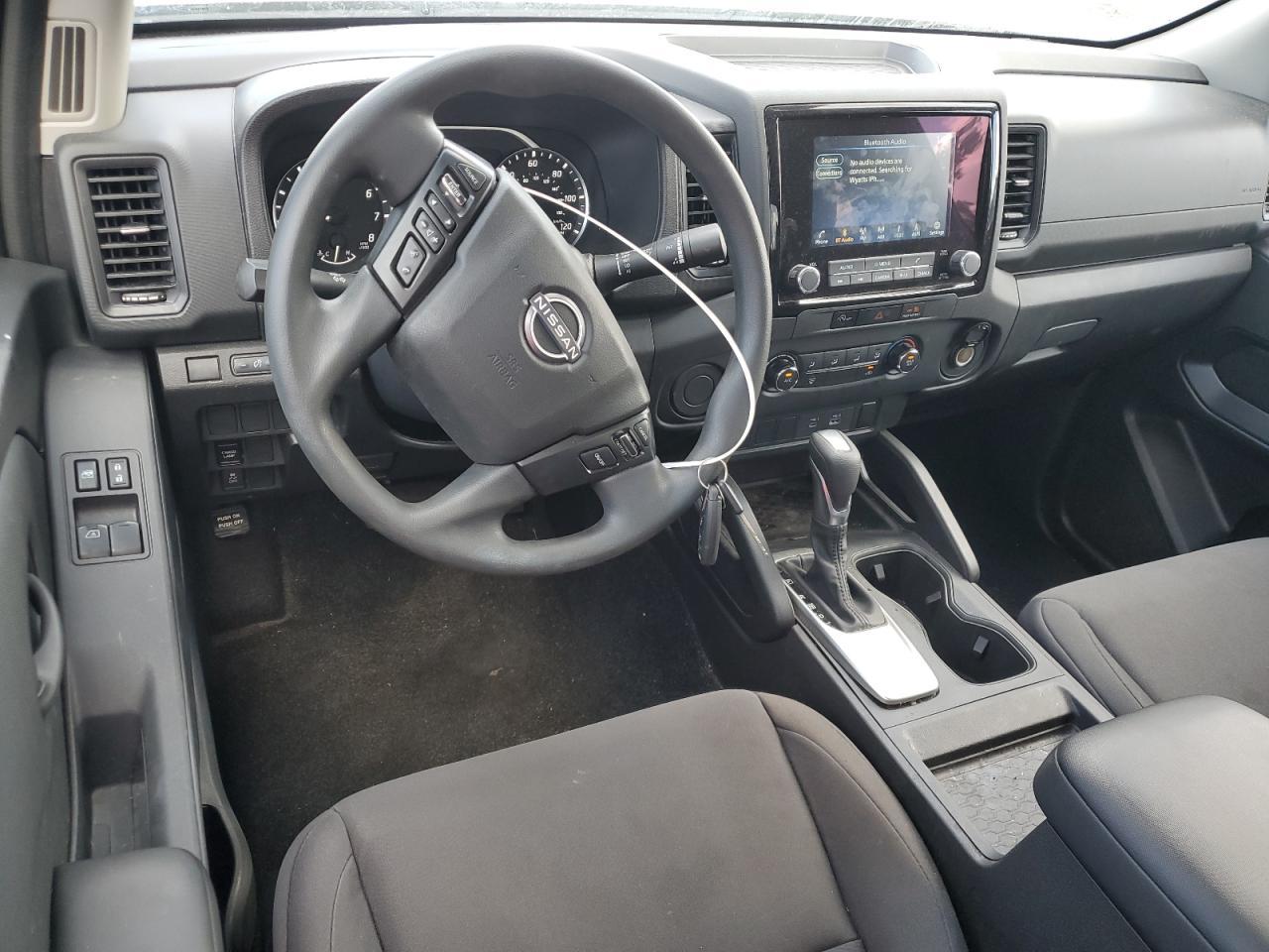 2024 NISSAN Frontier