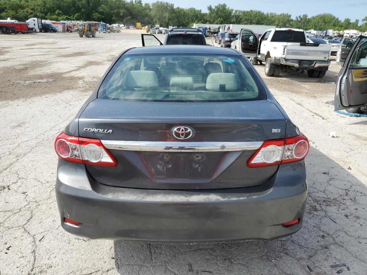 2011 TOYOTA COROLLA