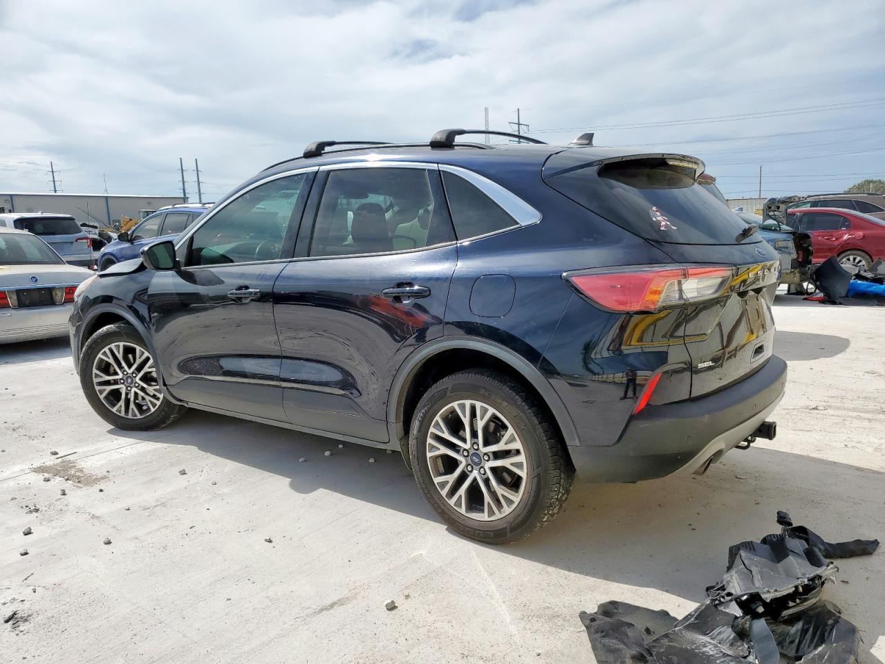 2021 FORD ESCAPE