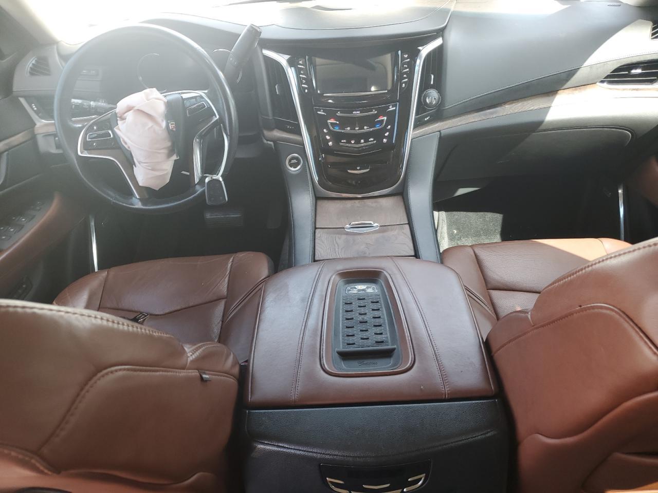 2016 CADILLAC ESCALADE