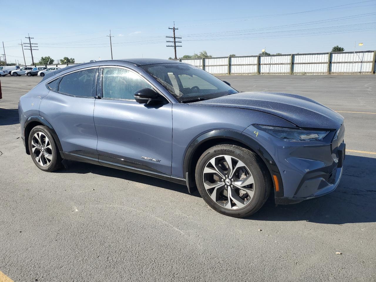 2021 FORD Mustang Mach-E