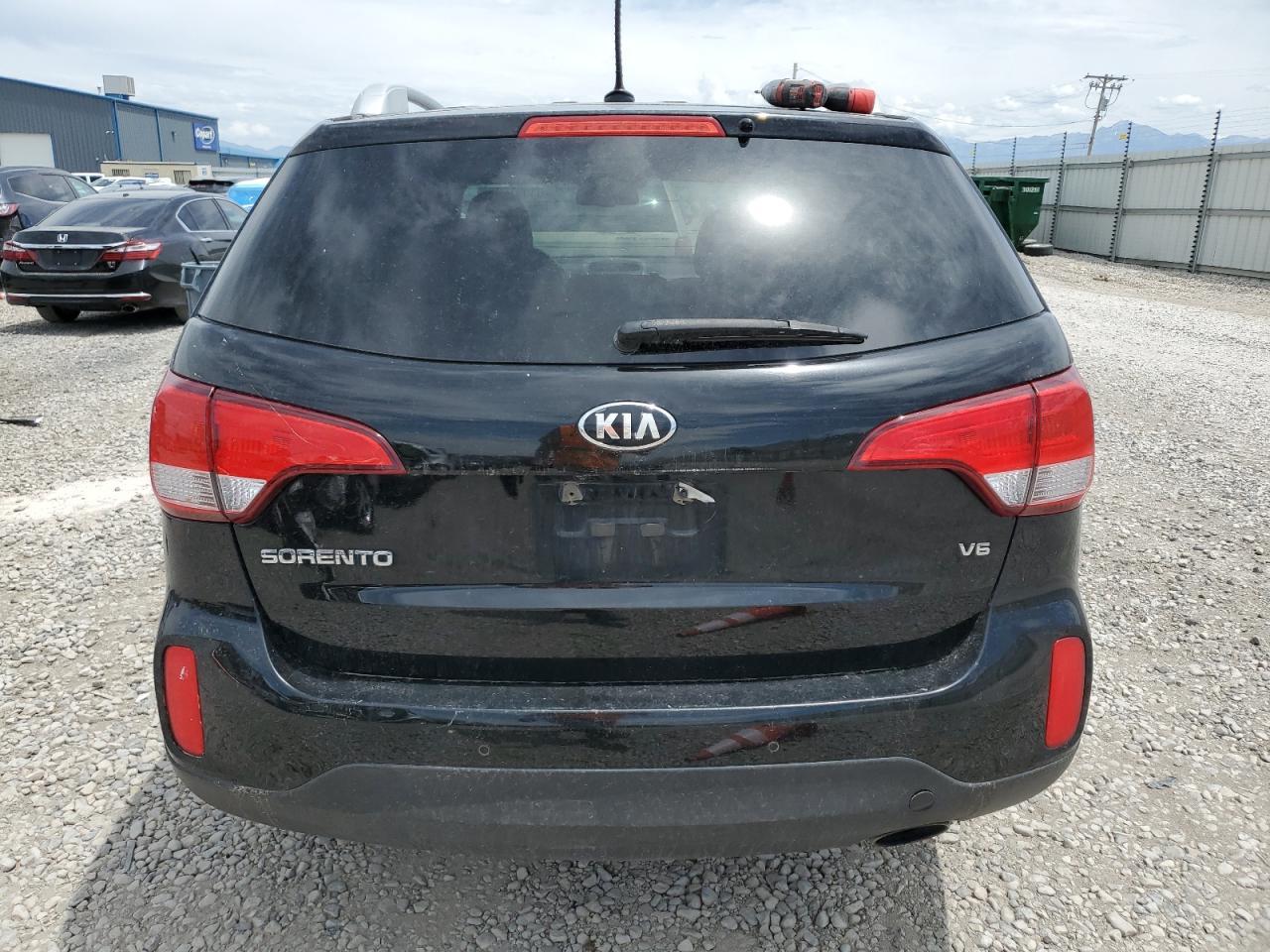 2015 KIA SORENTO