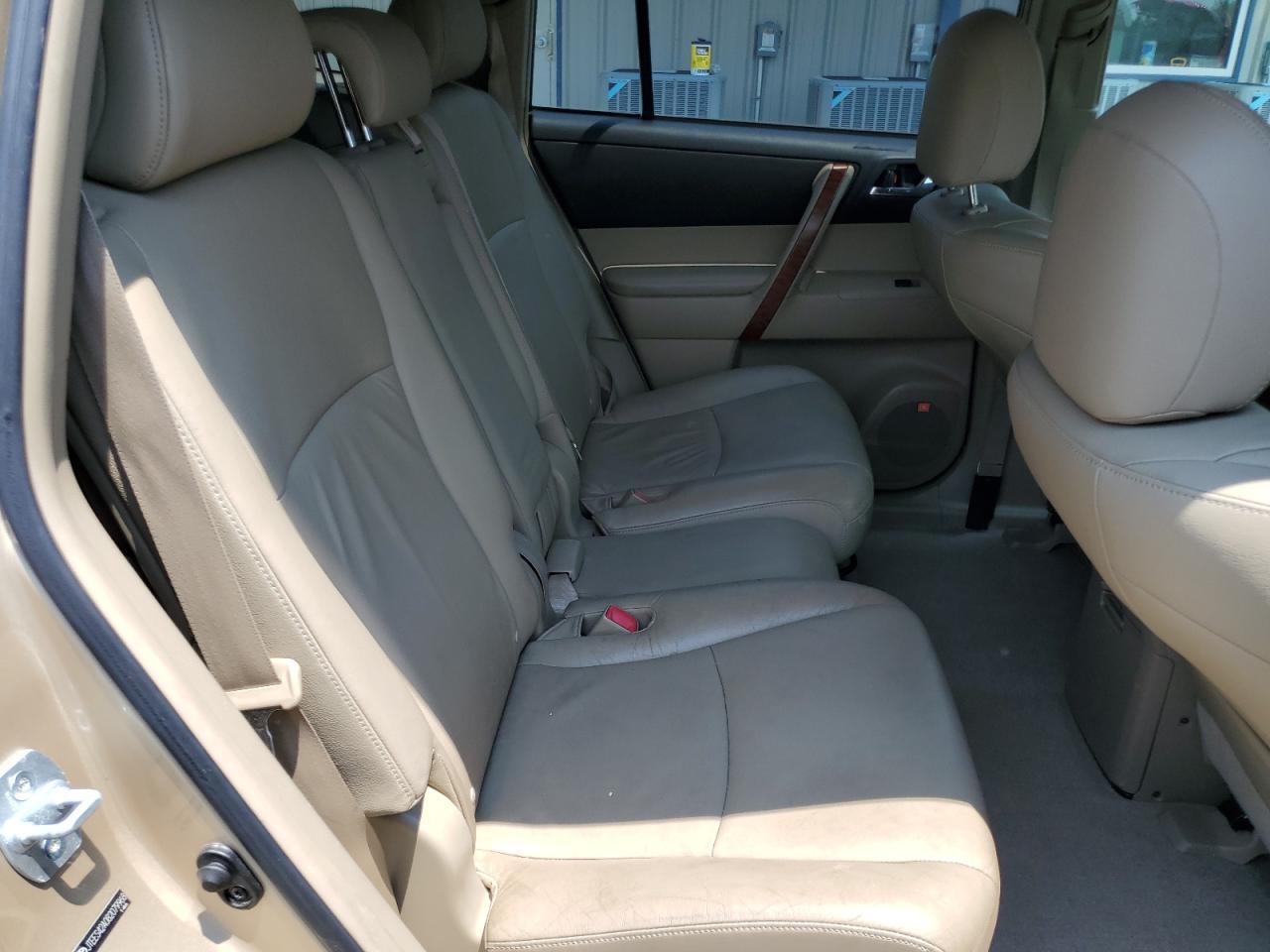 2008 TOYOTA HIGHLANDER