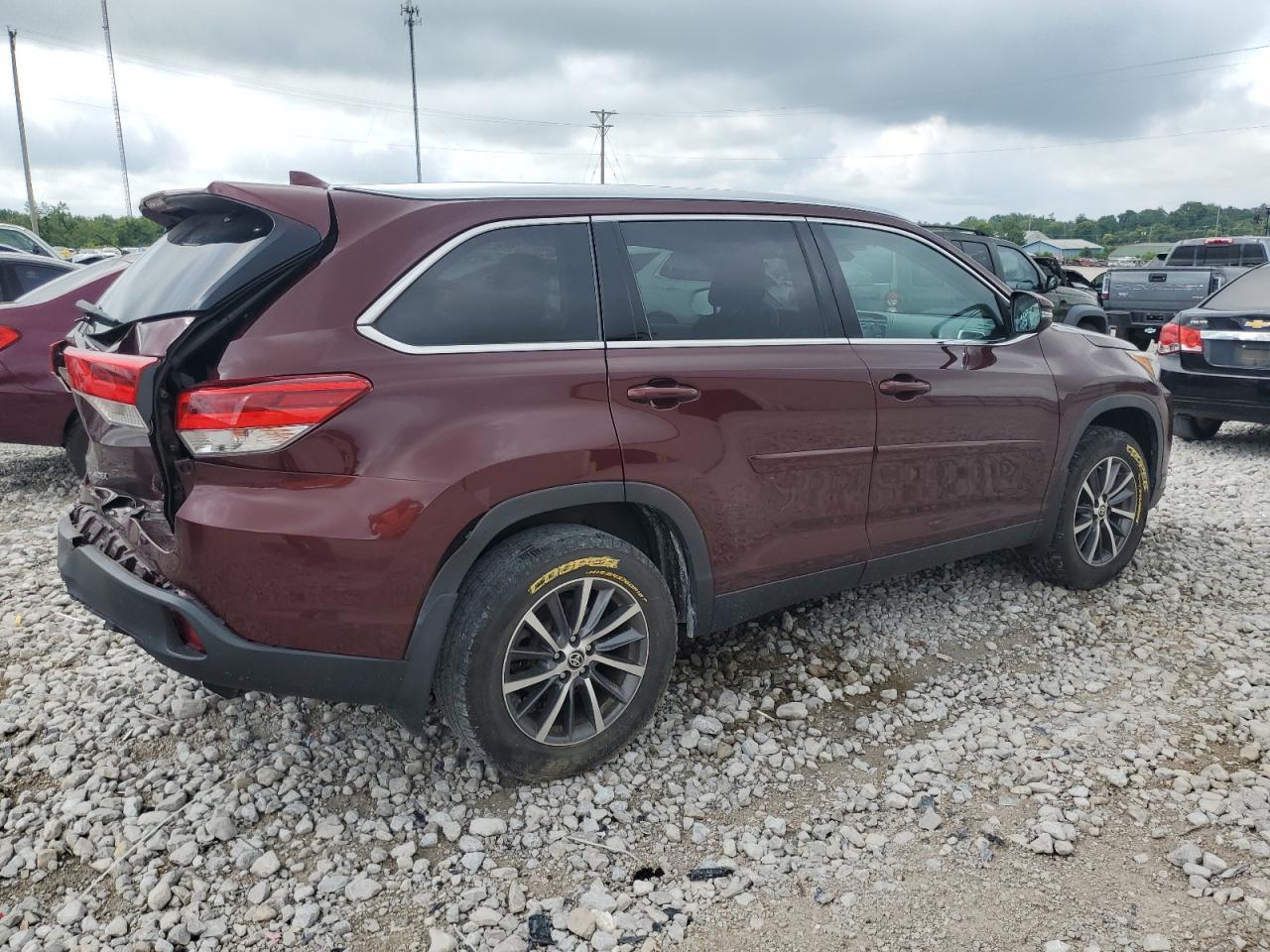 2019 TOYOTA HIGHLANDER