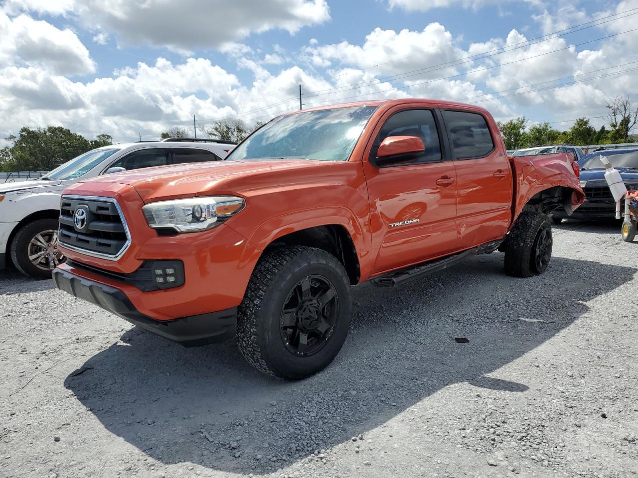 2017 TOYOTA TACOMA