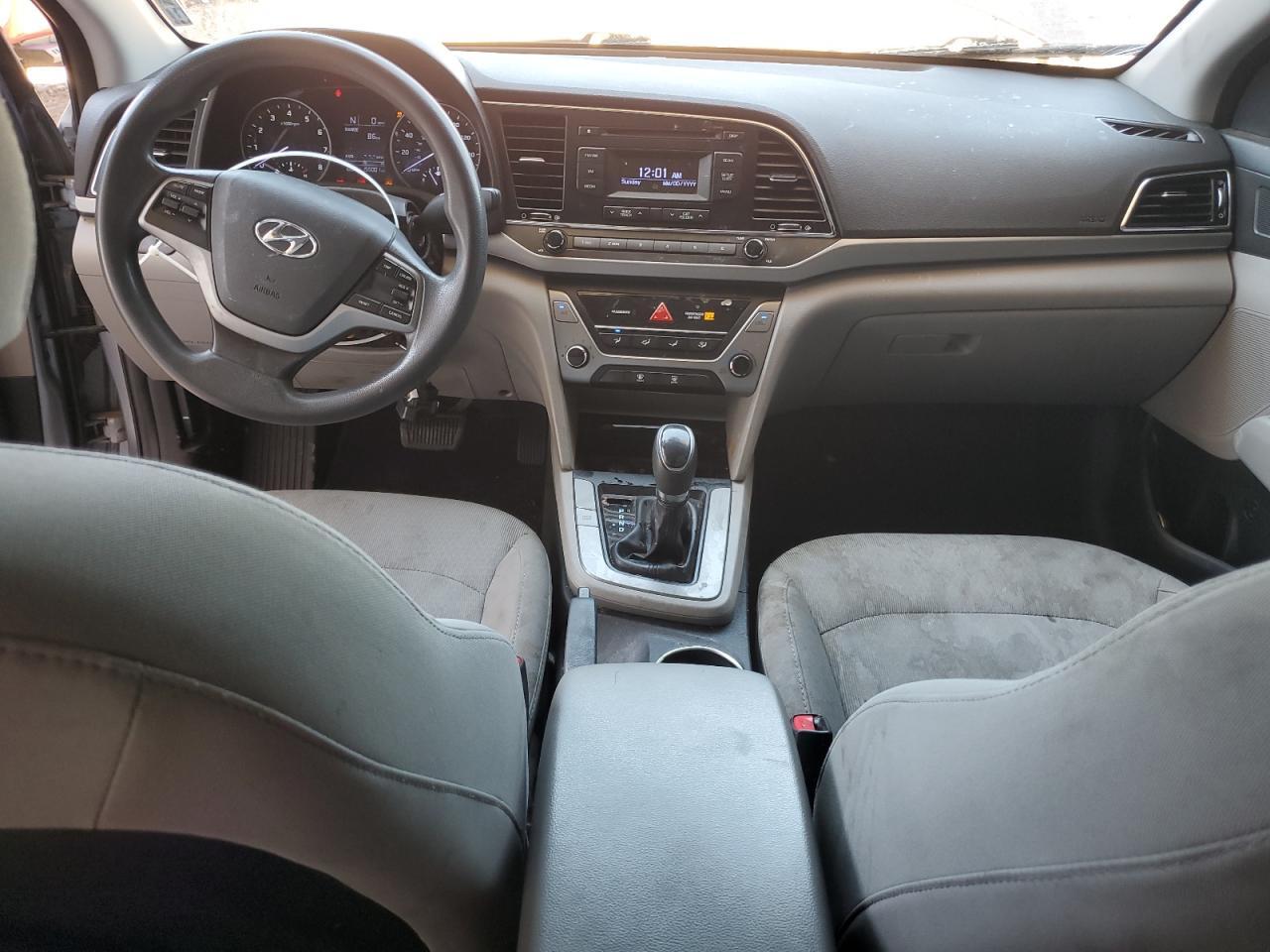 2017 HYUNDAI ELANTRA
