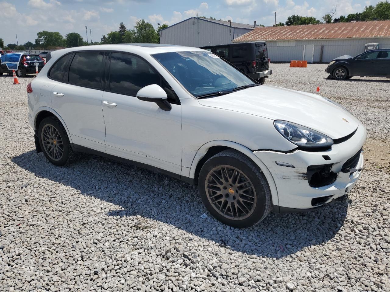 2017 PORSCHE CAYENNE