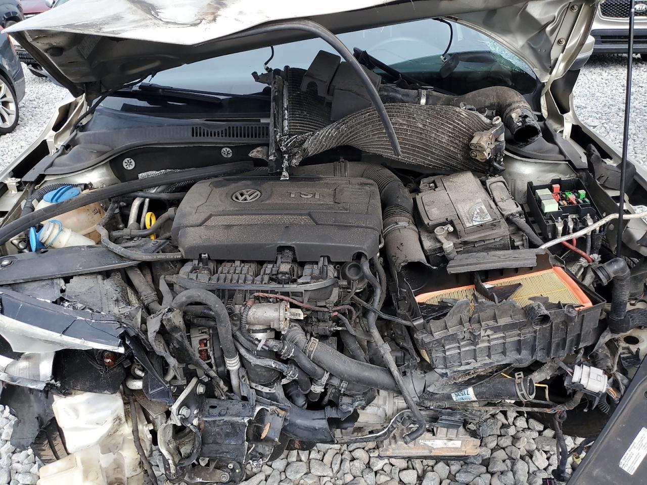 2014 VOLKSWAGEN JETTA