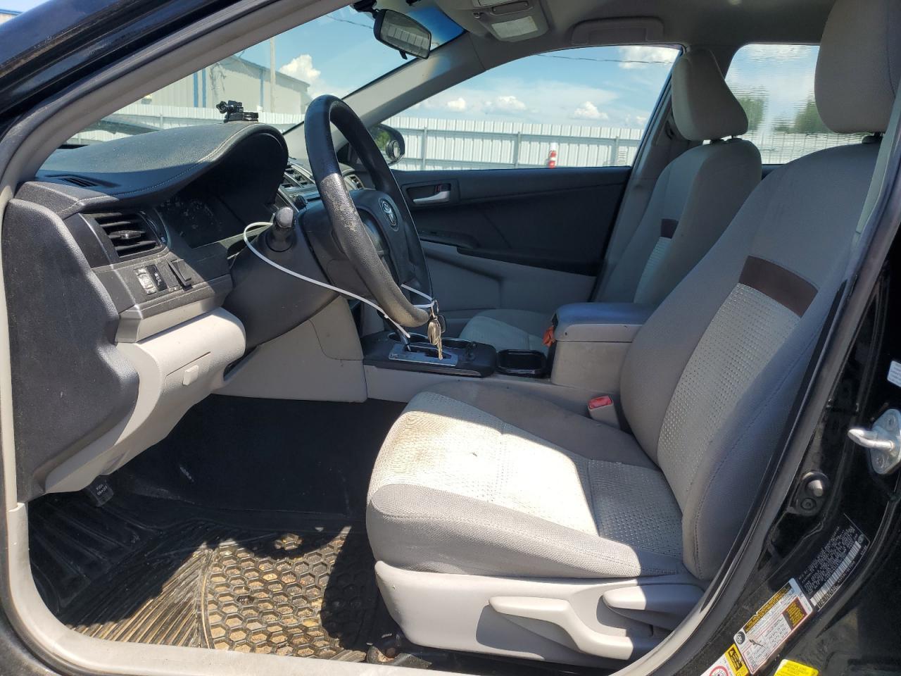 2012 TOYOTA CAMRY