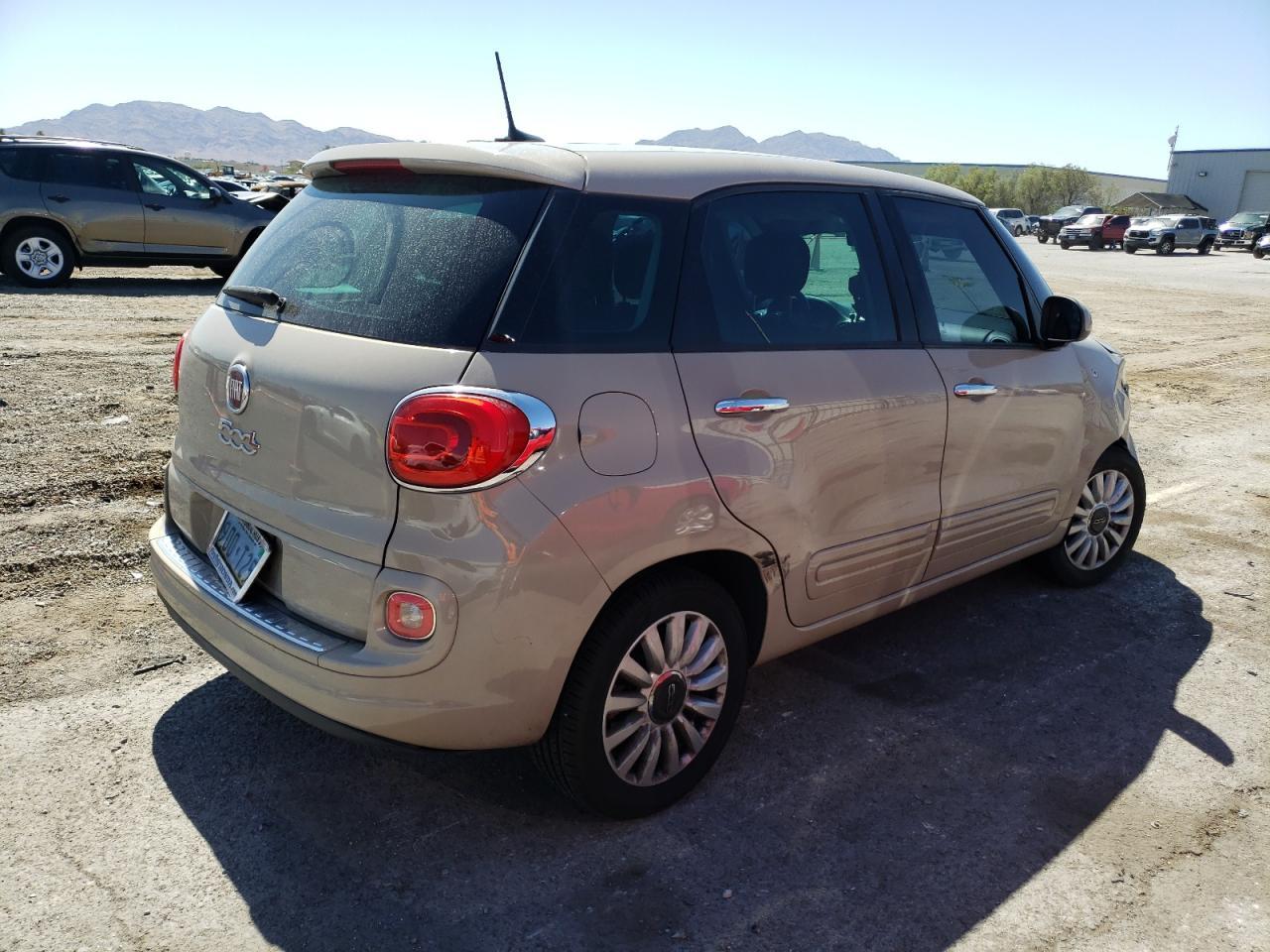 2017 FIAT 500L