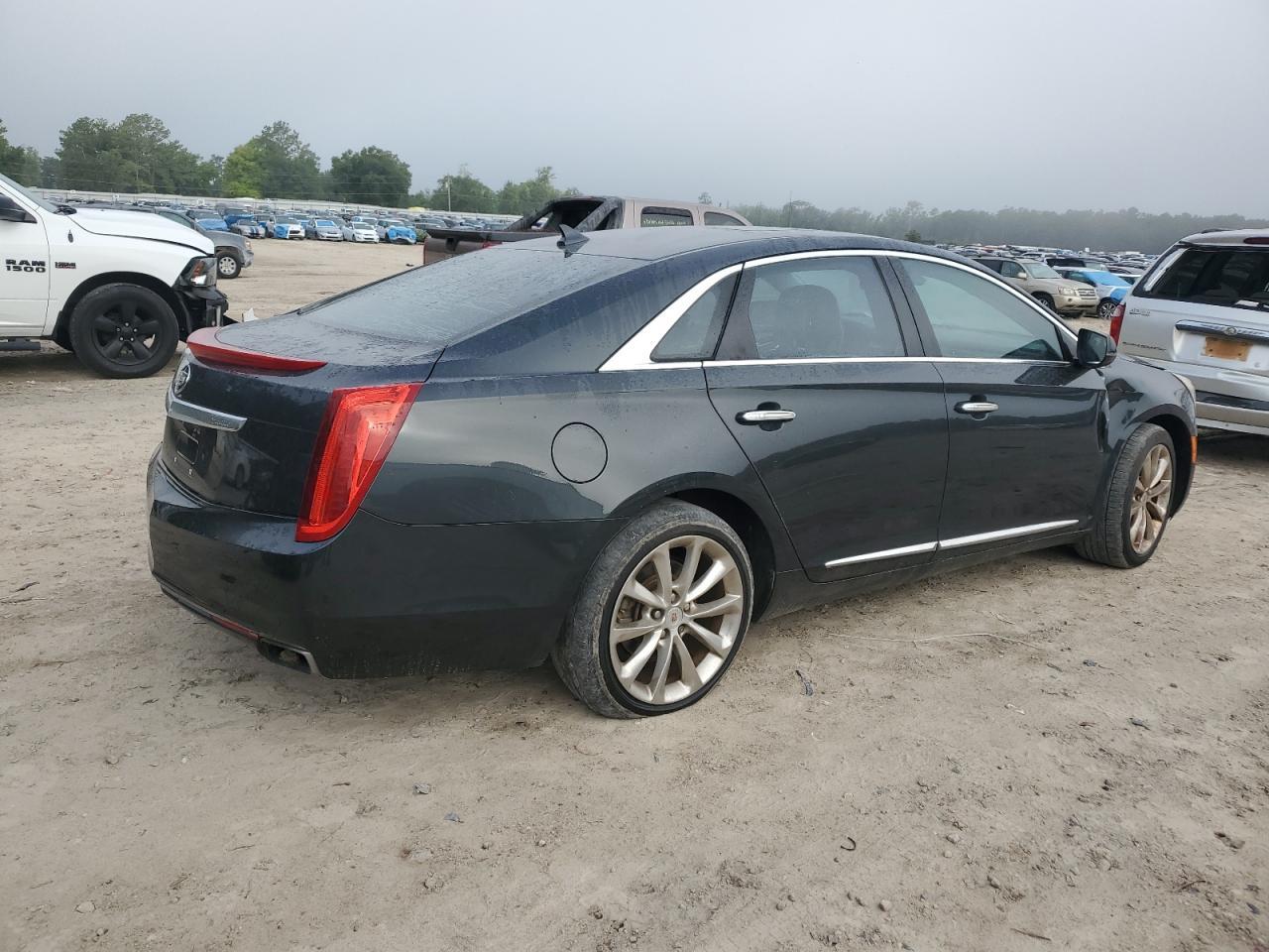 2013 CADILLAC XTS