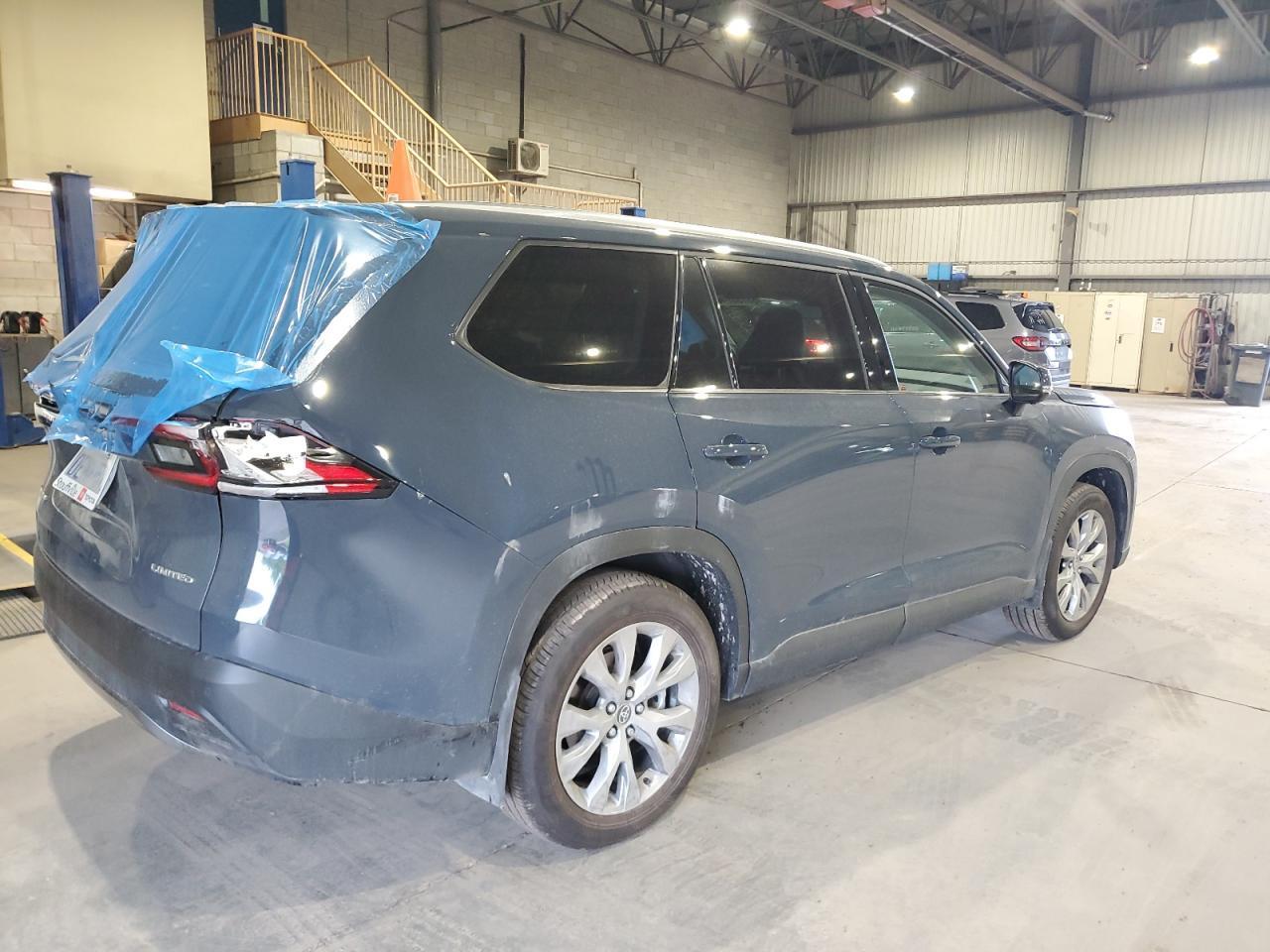 2024 TOYOTA HIGHLANDER