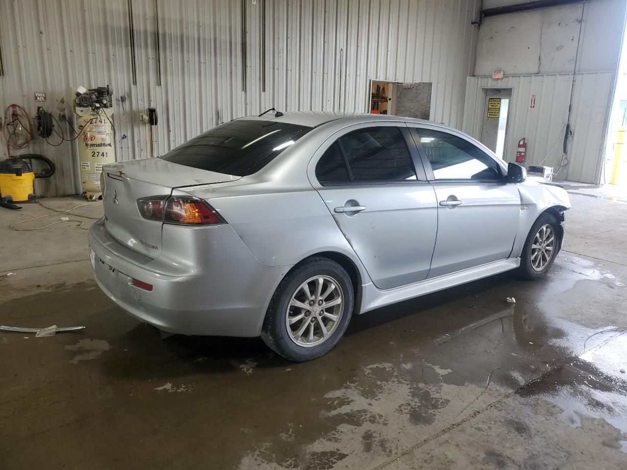 2013 MITSUBISHI LANCER