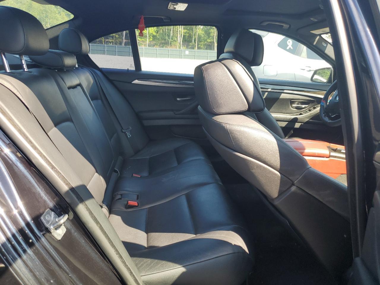 2012 BMW 5 series