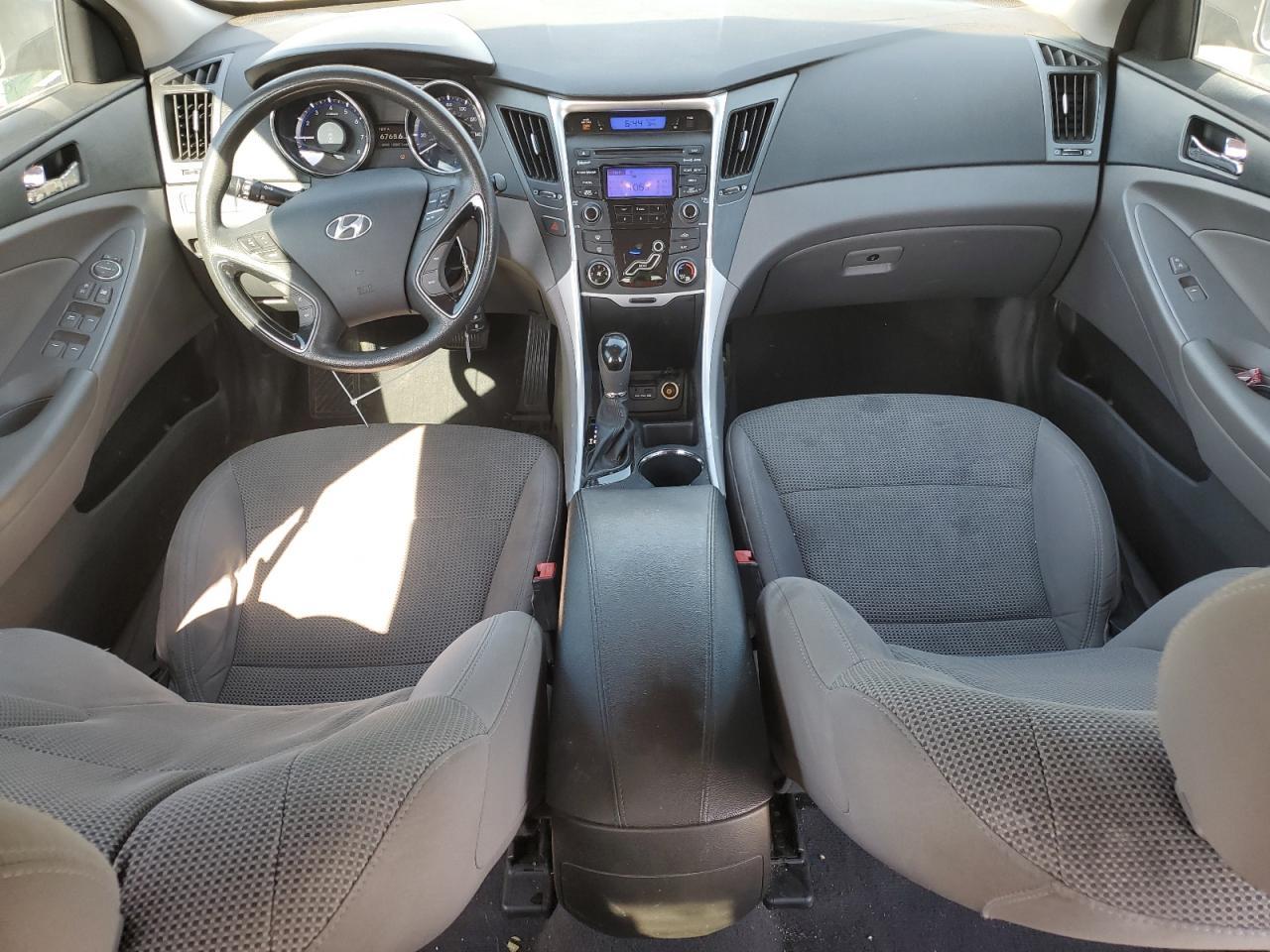 2013 HYUNDAI SONATA