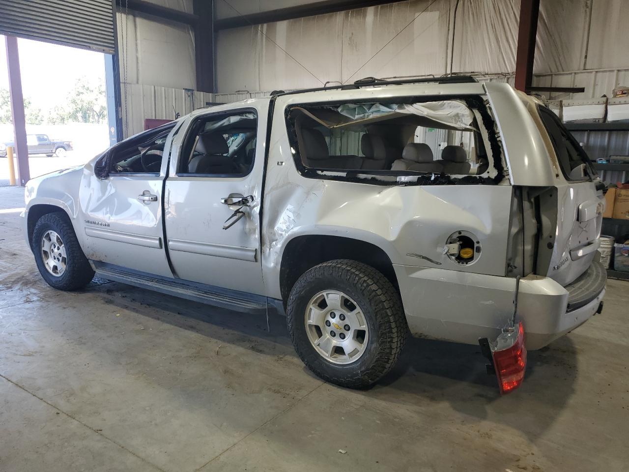 2011 CHEVROLET Suburban