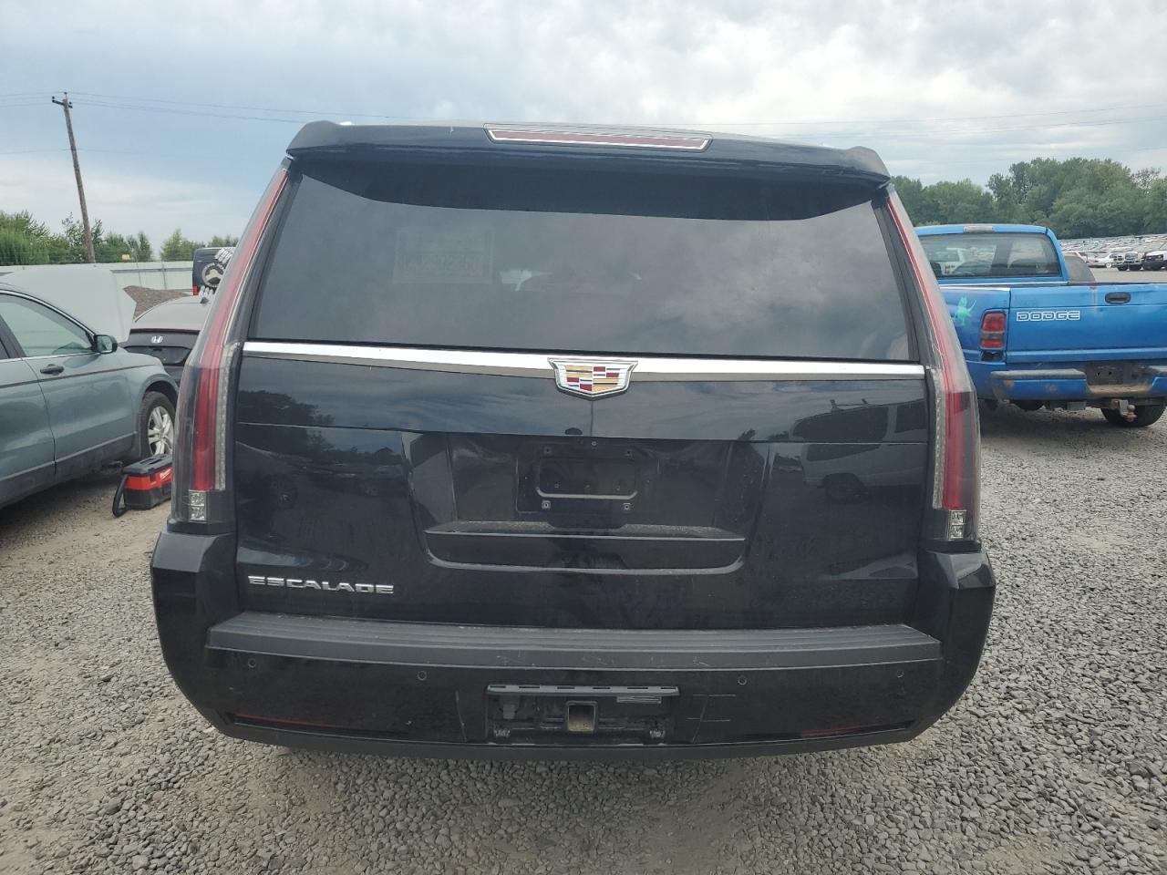 2018 CADILLAC ESCALADE