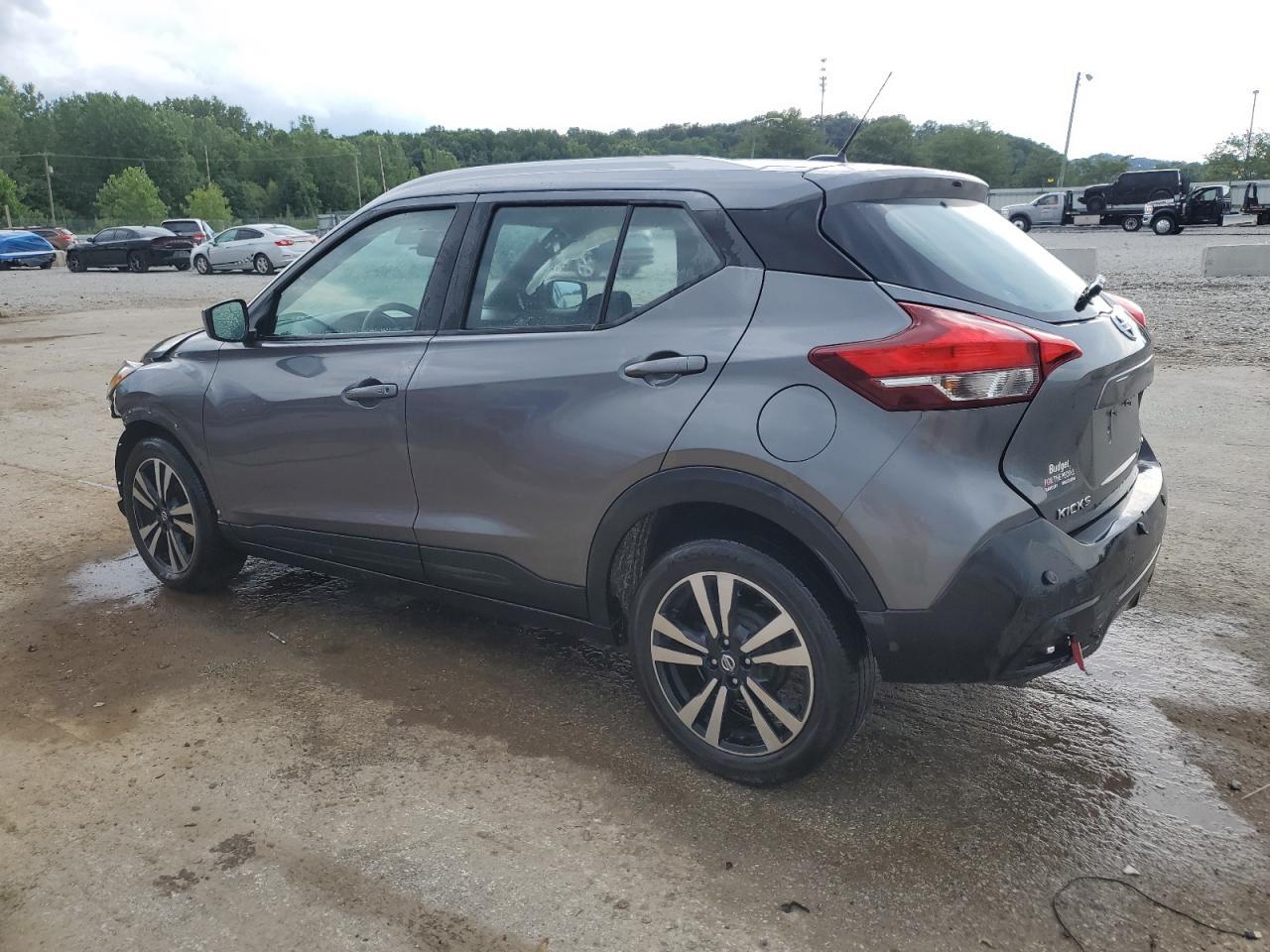 2020 NISSAN KICKS