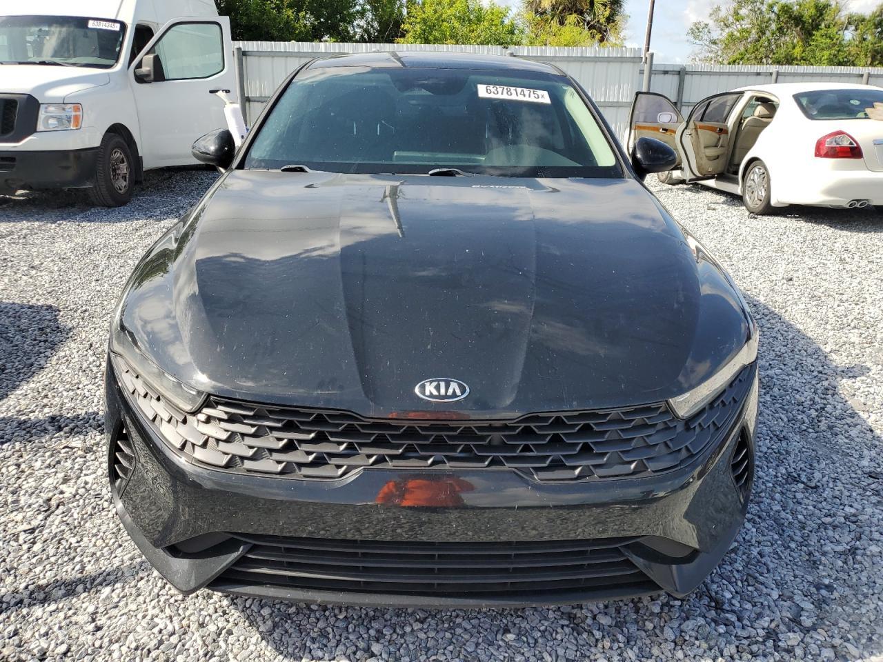 2021 KIA K5