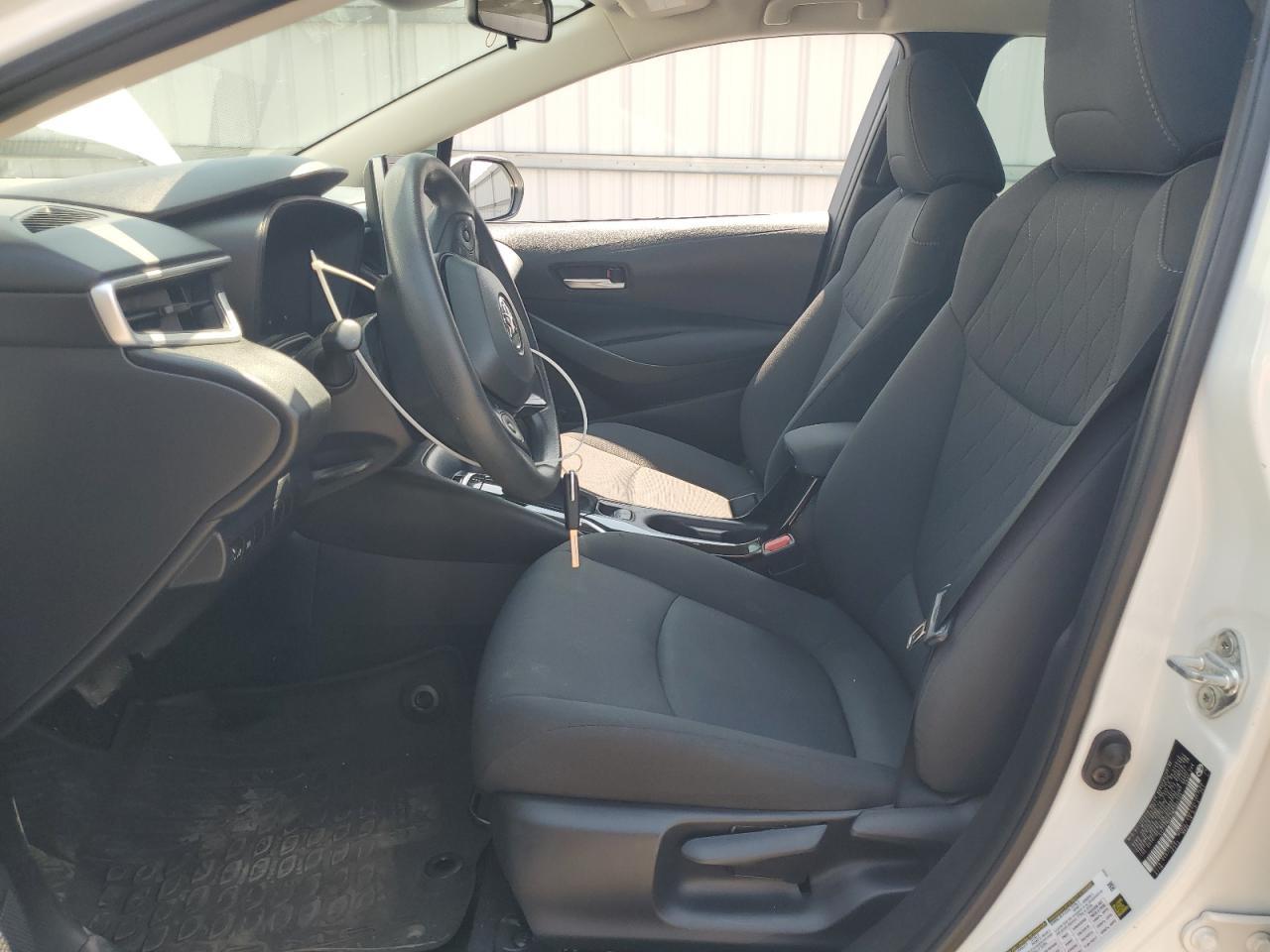 2021 TOYOTA COROLLA
