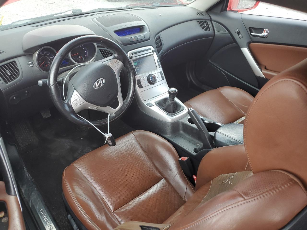 2010 HYUNDAI GENESIS
