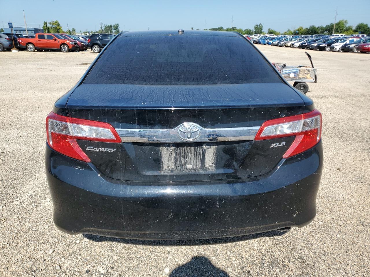 2012 TOYOTA CAMRY
