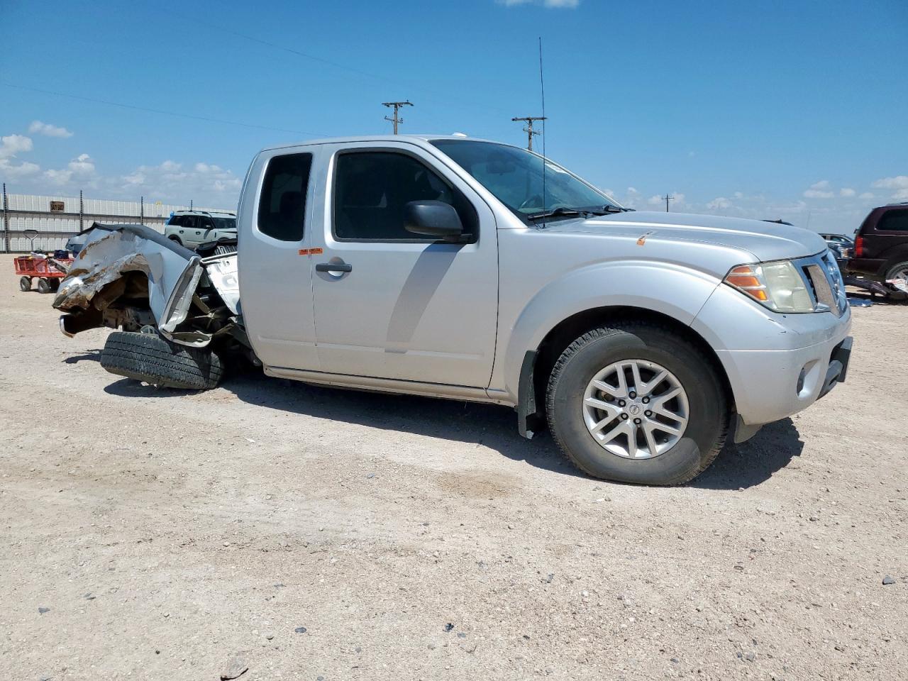 2017 NISSAN Frontier