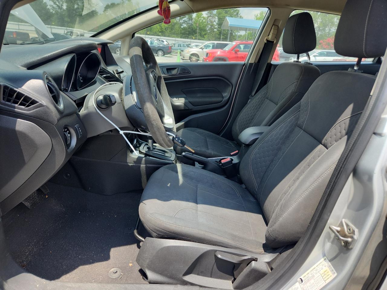2017 FORD Fiesta