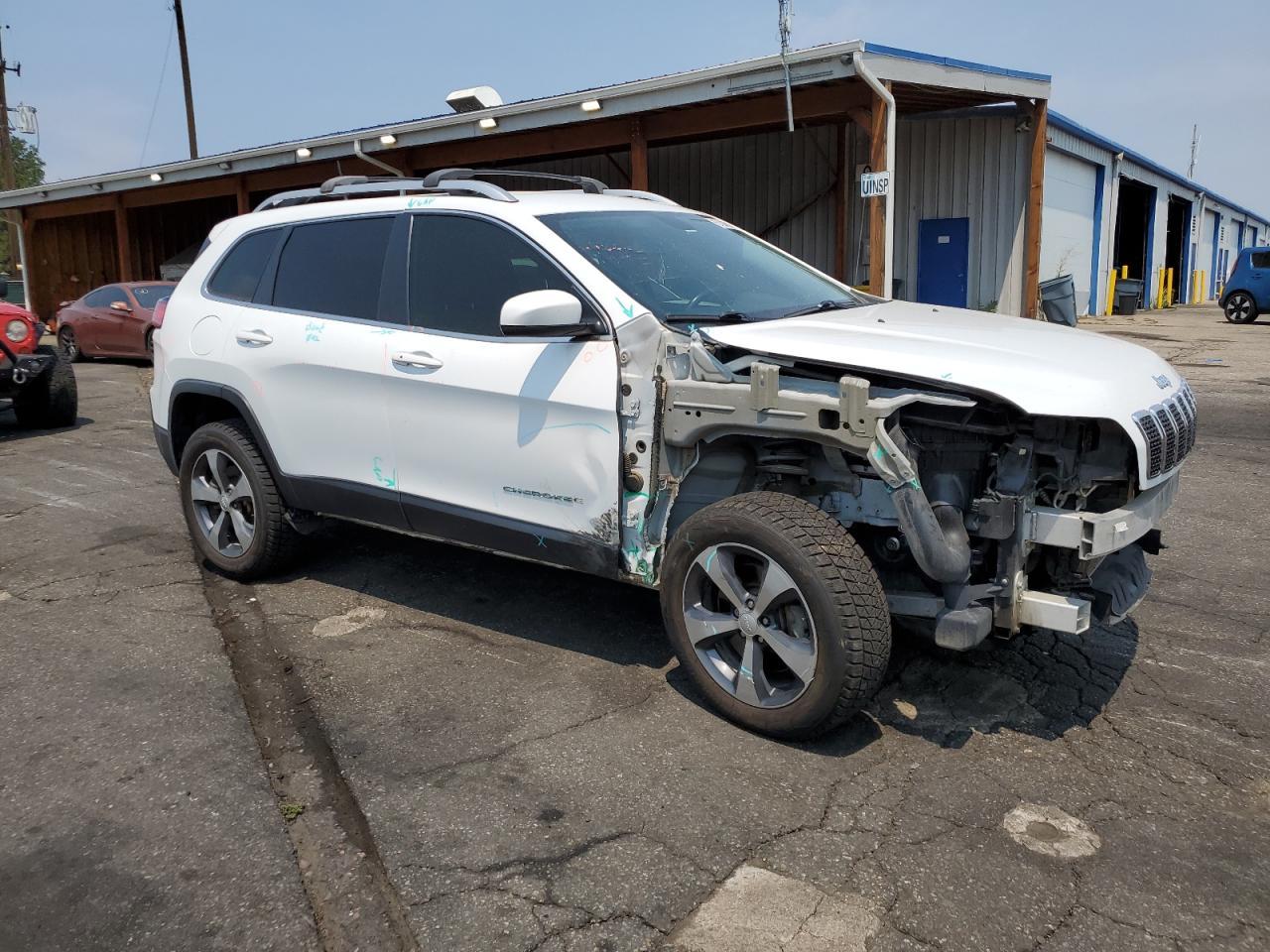 2019 JEEP CHEROKEE
