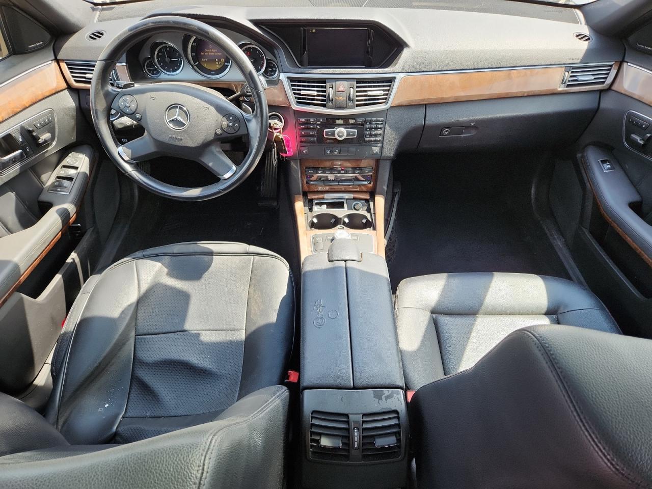 2012 MERCEDES-BENZ E-Class