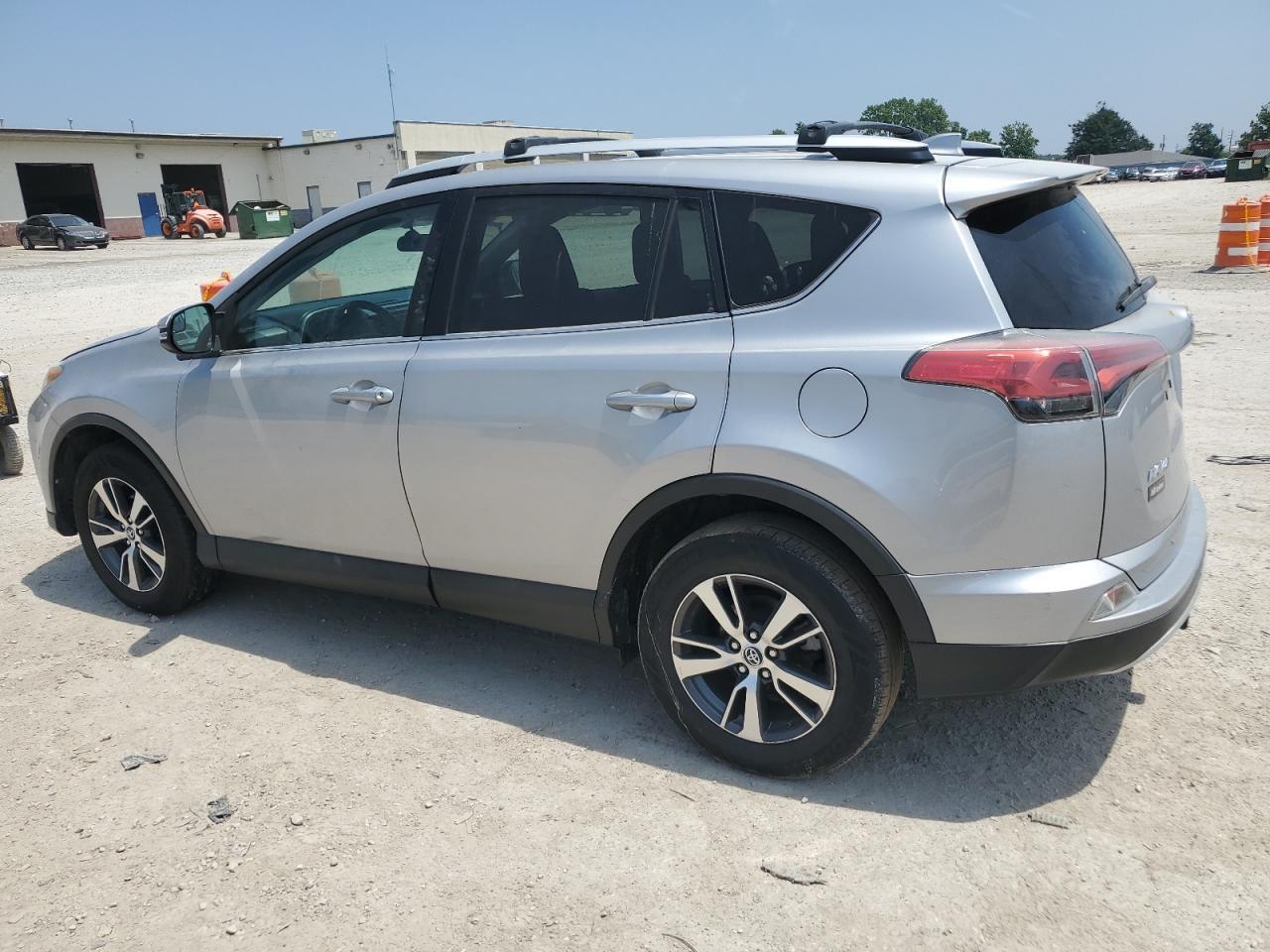 2016 TOYOTA RAV4